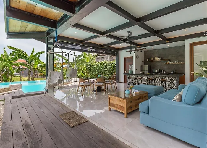 Tropical 5 Bedroom In The Heart Of